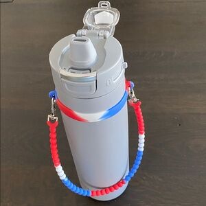 Ryan & Rose Water Bottle Handle